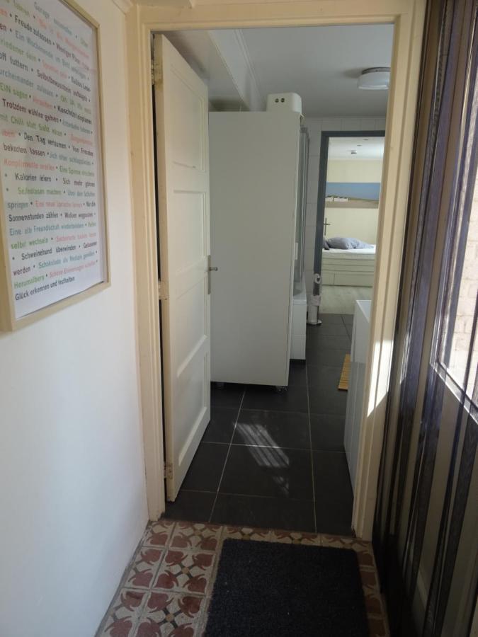 Kustverhuur, Breskens, Nijverheidstraat 11 Luaran gambar