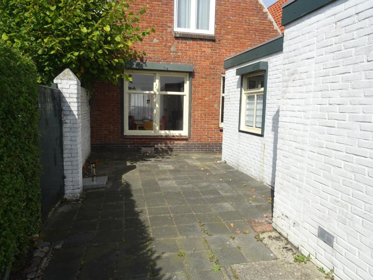 Kustverhuur, Breskens, Nijverheidstraat 11 Luaran gambar